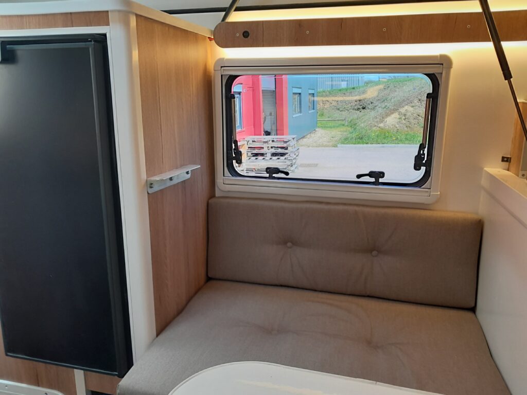 Bravo Cellule voyage Toyota Hilux
