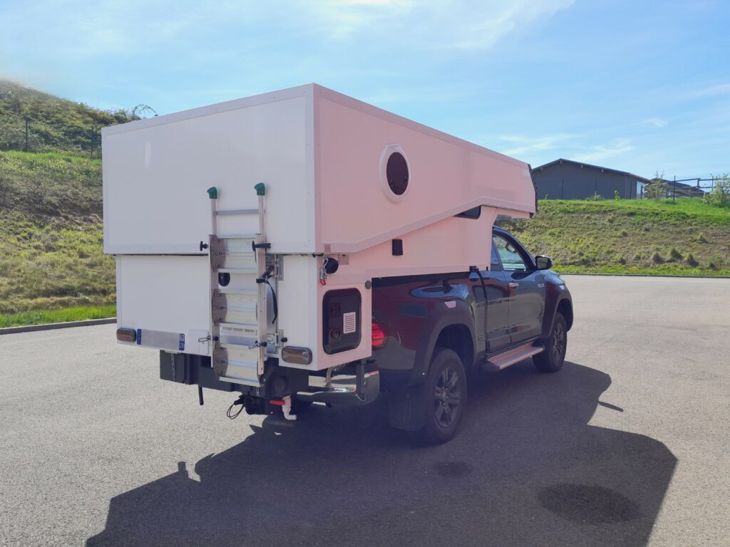 Bravo Cellule voyage Toyota Hilux